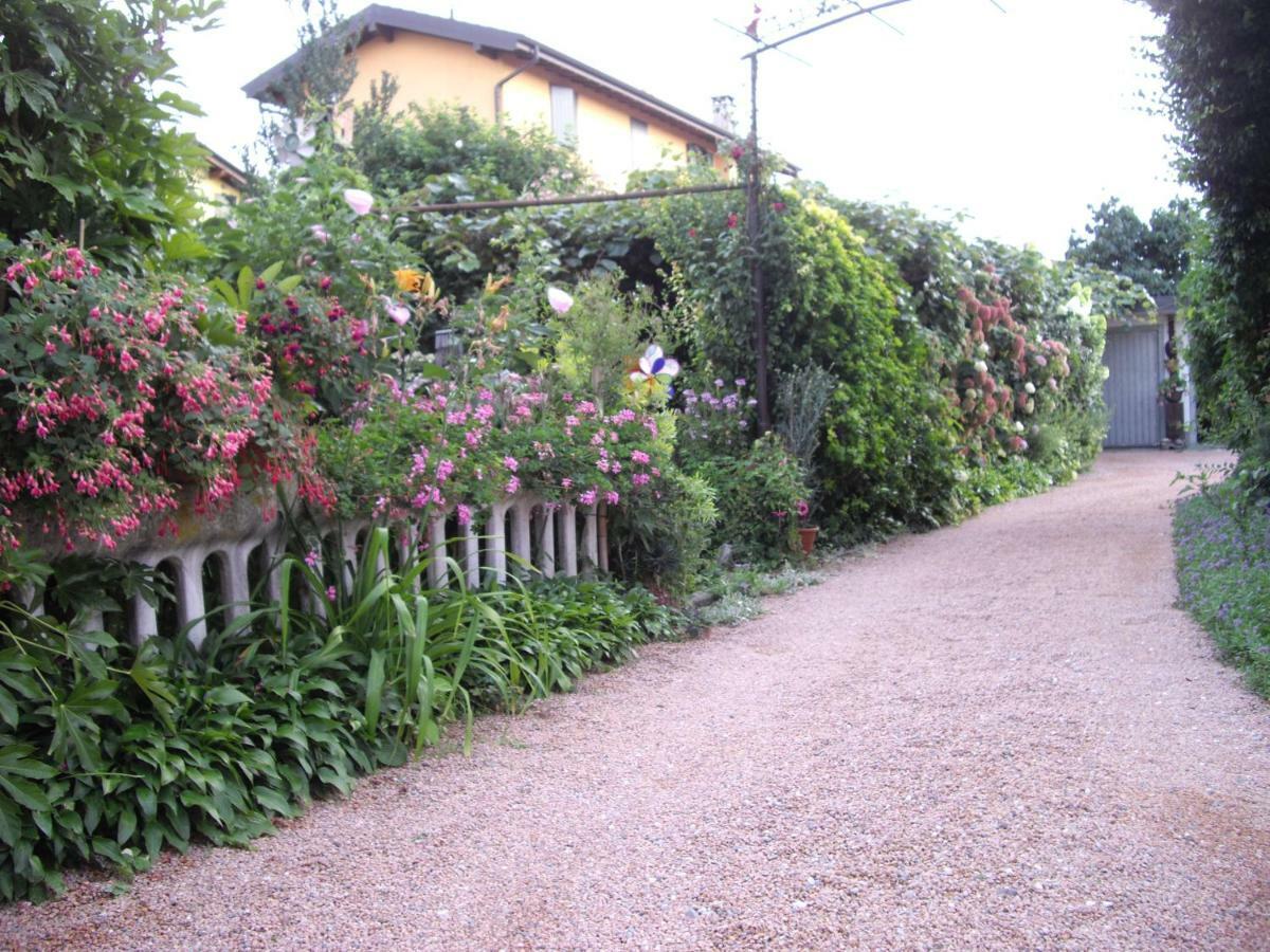 Annabelle Villa Somma Lombardo Dış mekan fotoğraf